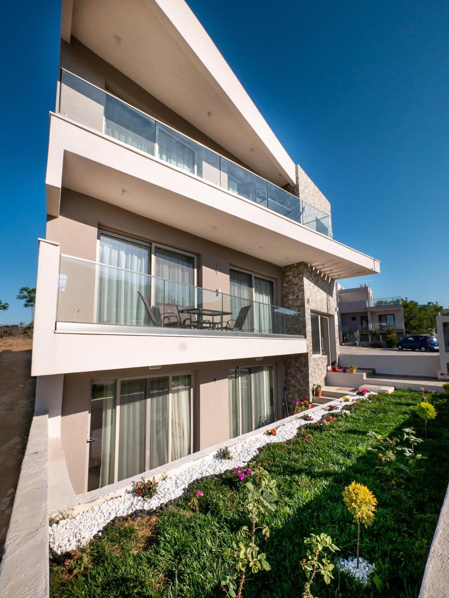 Diamela Apartments リメナリア エクステリア 写真