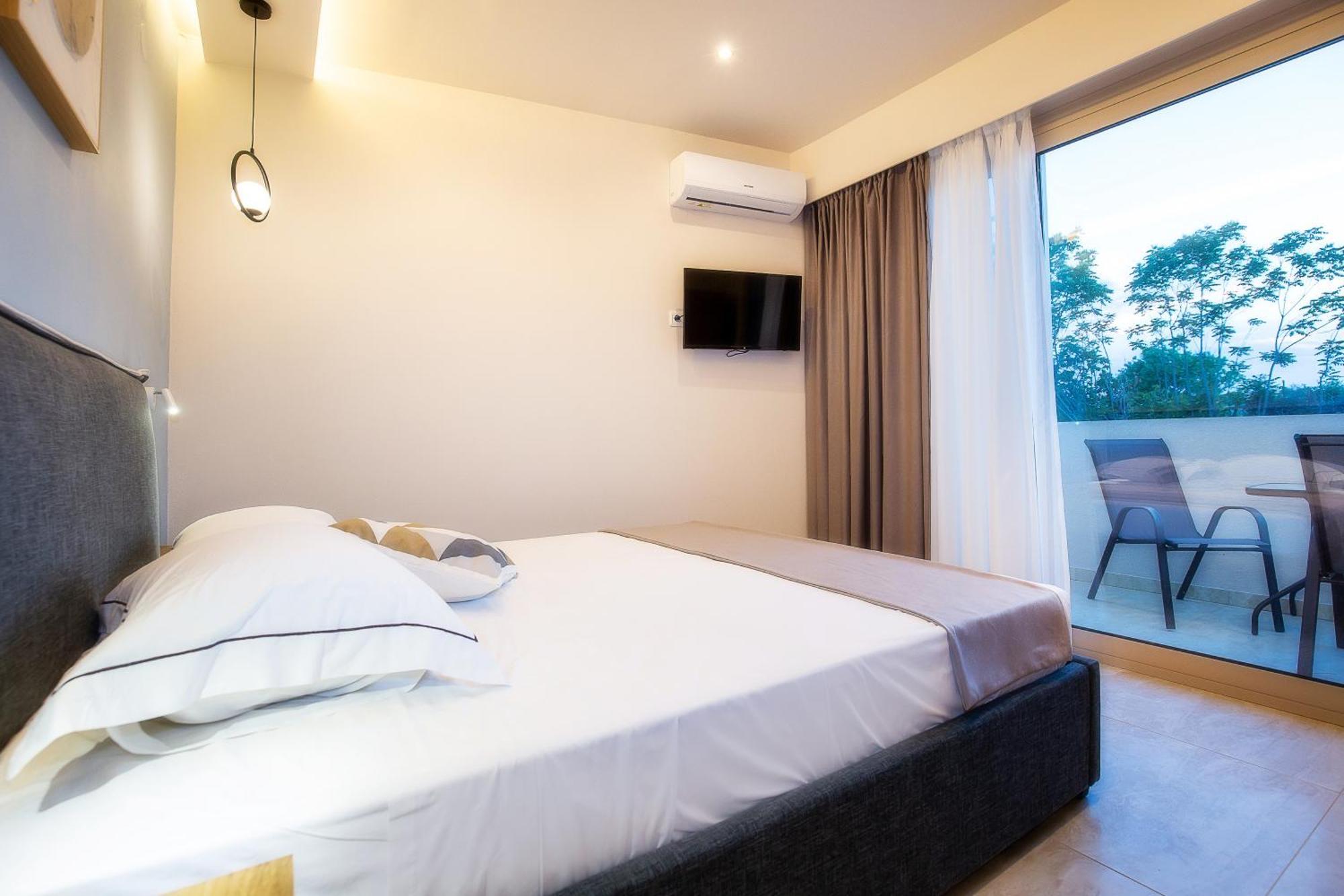 Diamela Apartments リメナリア エクステリア 写真