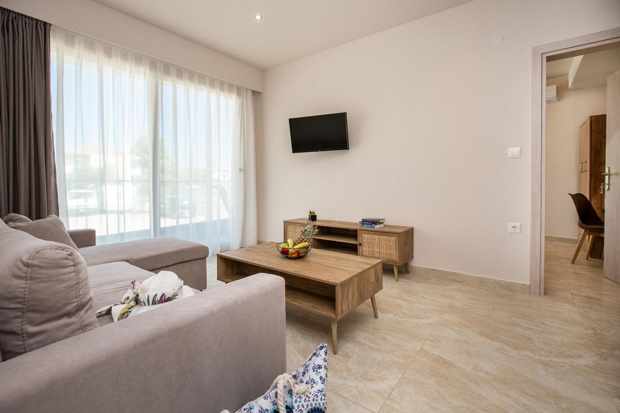 Diamela Apartments リメナリア エクステリア 写真